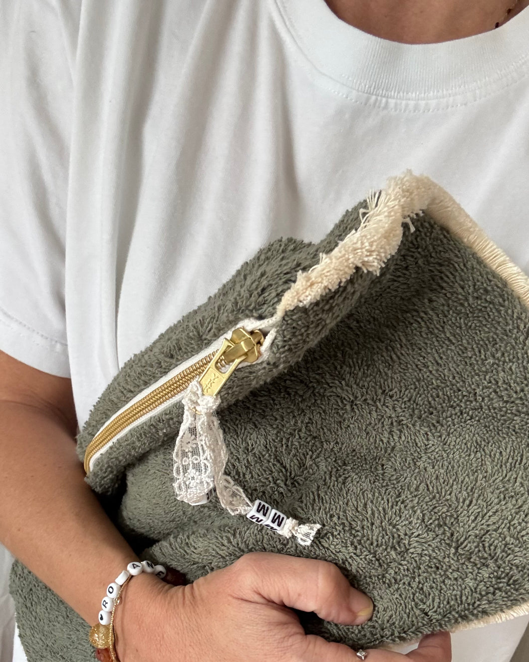 Pochette Éponge Kaki