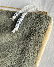 Pochette Éponge Kaki