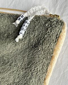Pochette Éponge Kaki