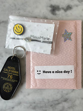 Pochette Surprise