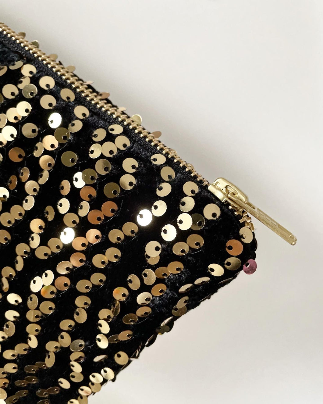 Pochette MinusMarie Sequins Doré