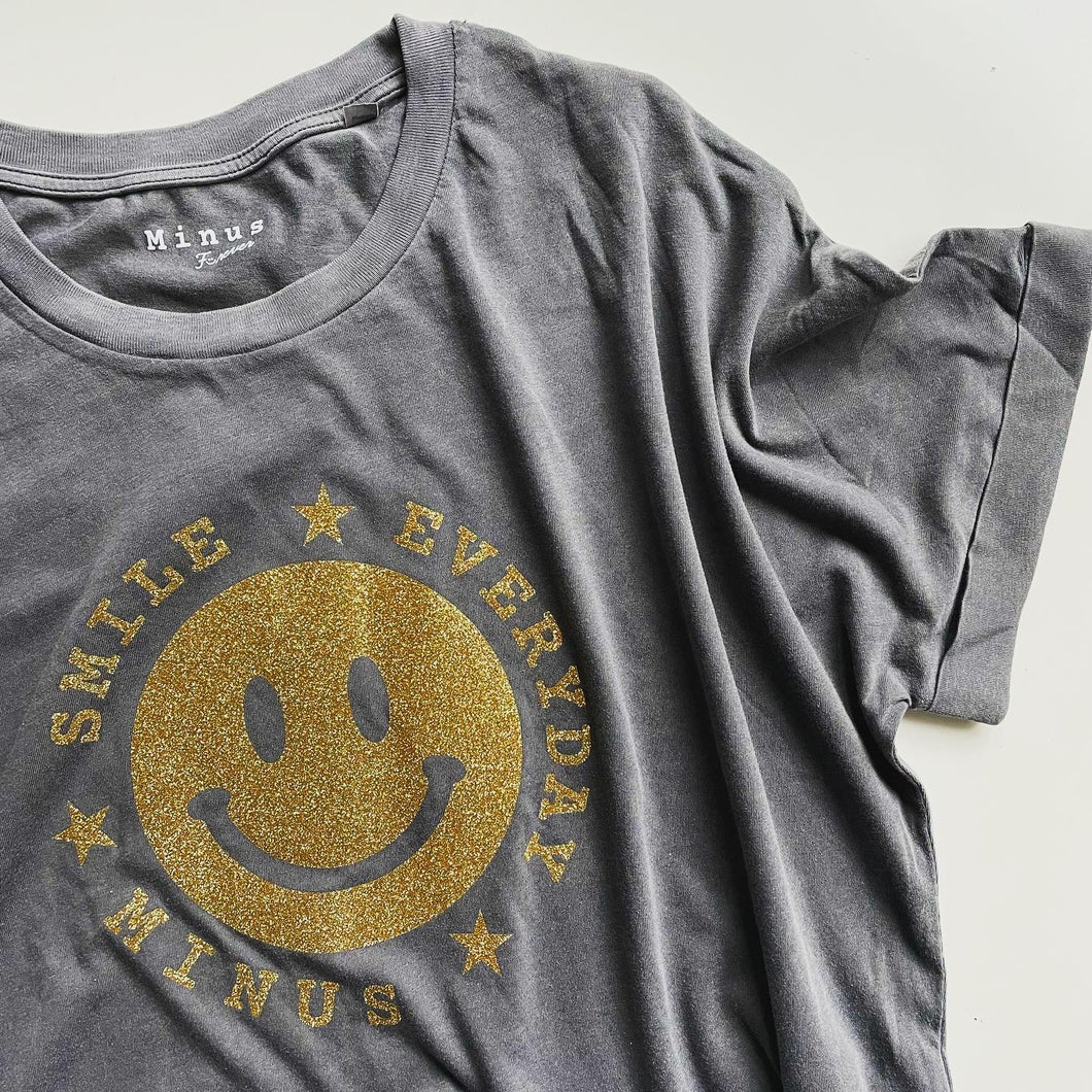 Tee-shirt Minus gris washed